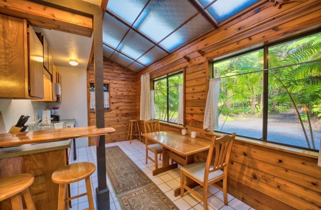 The Pacifica Inn ボルケーノ エクステリア 写真
